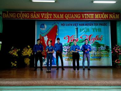 Tiết mục tham gia Hội thi của đơn vị thị trấn Diêu Trì