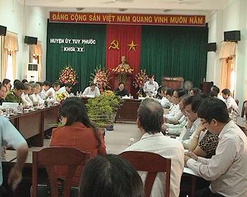 Đoàn công tác của Thường trực Tỉnh ủy làm việc với Huyện ủy Tuy Phước