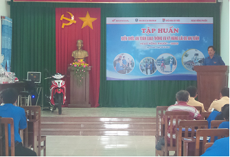 Quang cảnh buổi tập huấn