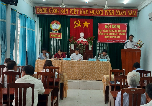 Quang cảnh buổi tiếp xúc