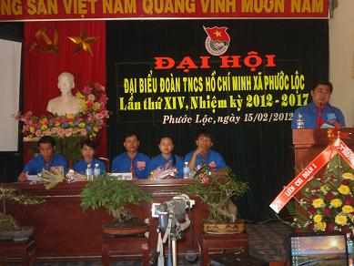 Đồng chí Nguyễn Hoàng Quang, Huyện ủy viên, Bí thư Huyện đoàn Tuy Phước phát biểu chỉ đạo tại Đại hội