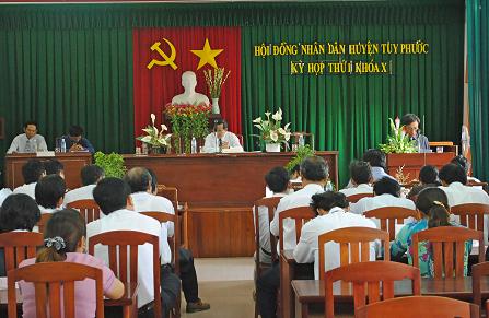 Kỳ họp lần thứ nhất HĐND huyện Tuy Phước khóa X, nhiệm kỳ 2011-2016