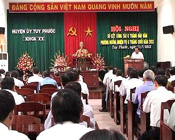 Hội nghị Sơ kết công tác 6 tháng đầu năm và đề ra nhiệm vụ 6 tháng cuối năm 2013 của Huyện ủy Tuy Phước
