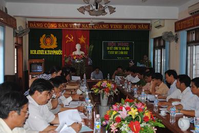 Hội nghị sơ kết công tác đảm bảo trật tự ATGT huyện Tuy Phước Quý I/2012