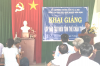 Ông Trần Hữu Hiệu - Giám đốc Trung tâm GDNN Bình Định  phát biểu khai giảng lớp học