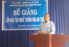 Ông Nguyễn Văn Dũng, HUV - Trưởng phòng Lao động - TB&XH huyện phát biểu tại buổi bế giảng lớp học