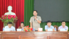 Đồng chí Nguyễn Hùng Tân - Phó Chủ tịch UBND huyện trả lời các ý kiến của người dân