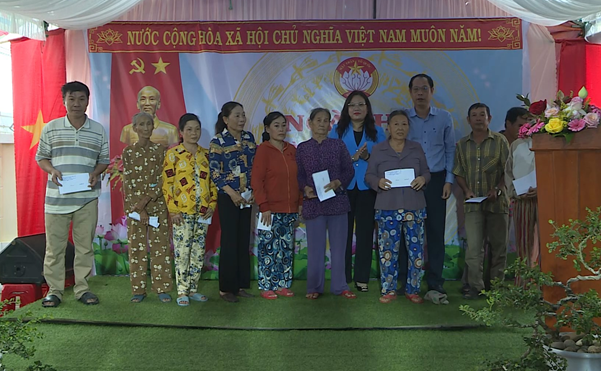 Tuy Phước tổ chức điểm chỉ đạo của tỉnh Ngày hội Đại đoàn kết toàn dân tộc năm 2024.